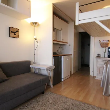 Cosy 4 Pers Avec Balcon Expose Sud, Proche Commerces Et Pistes, Quartier Des Jeux - Fr-1-405-86 Apartment